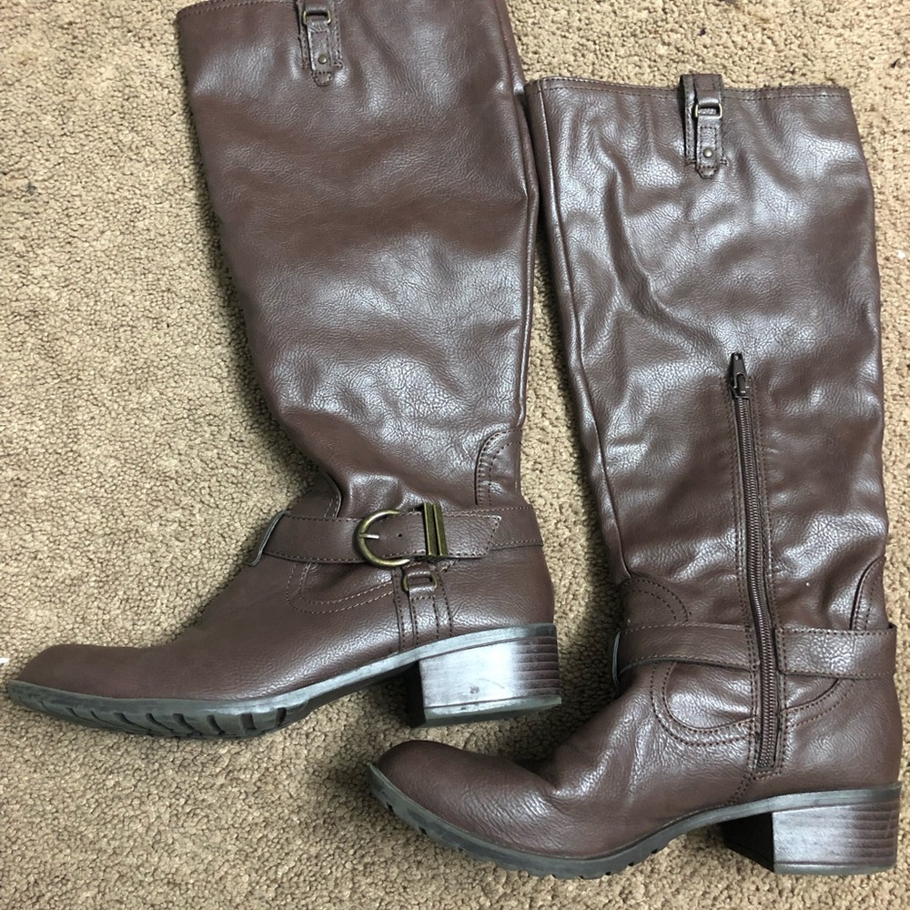 Intense boot rampage